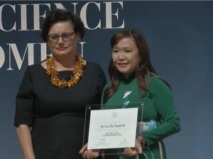 Nữ tiến sĩ Việt nhận giải tài năng triển vọng L’Oreal-UNESCO